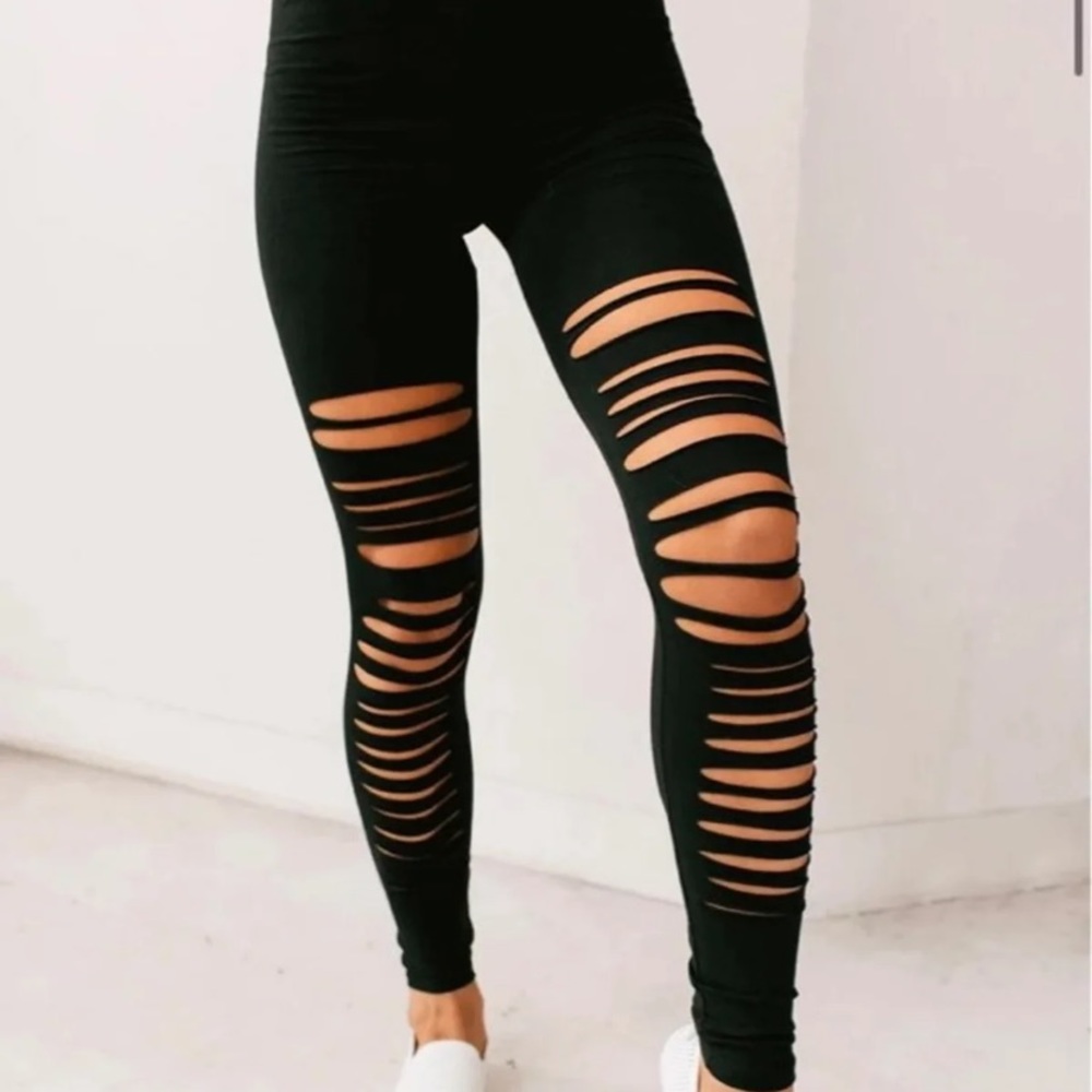 Nanamacs Distressed Leggings